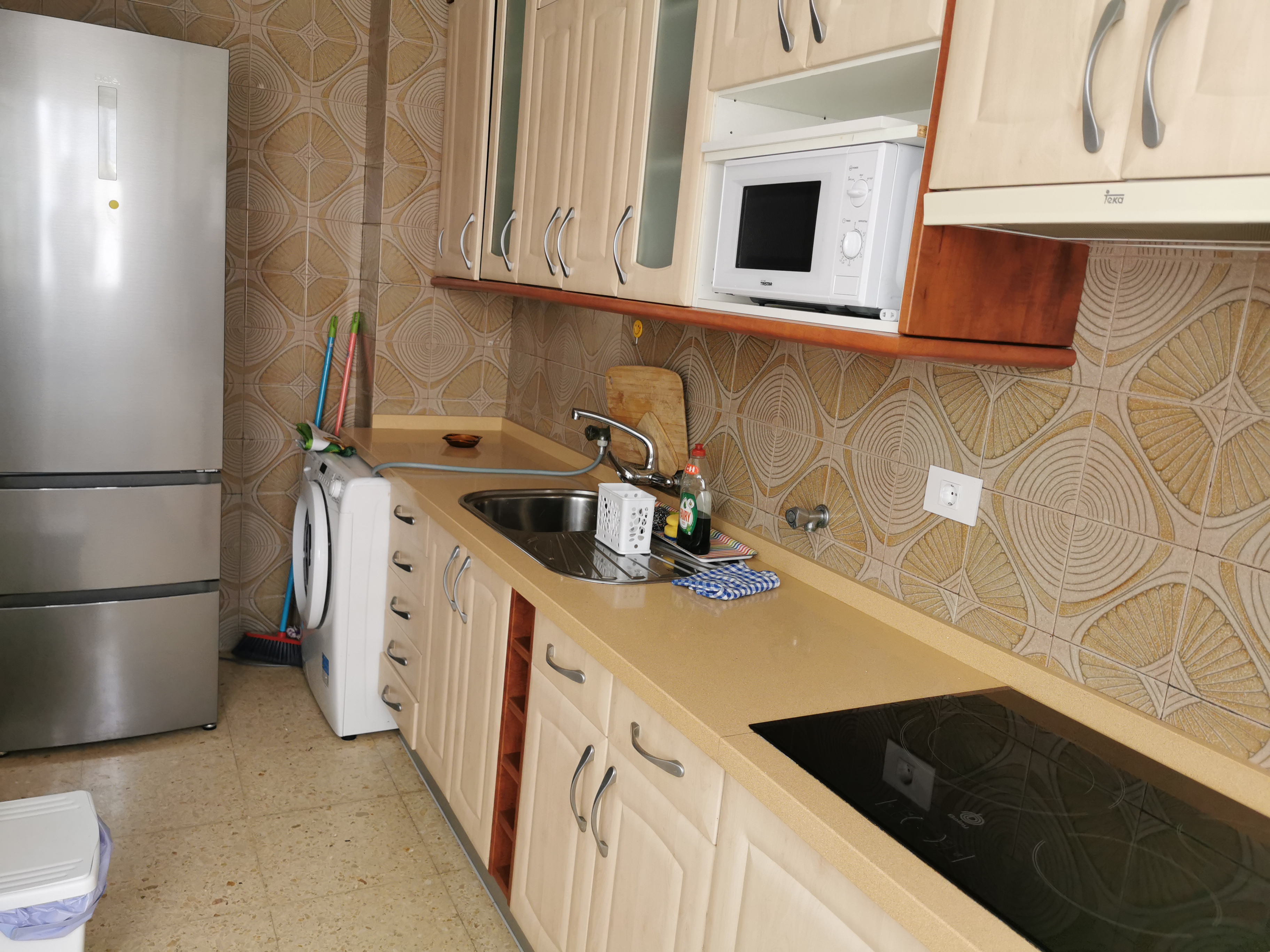 Kitchen alternate angle
